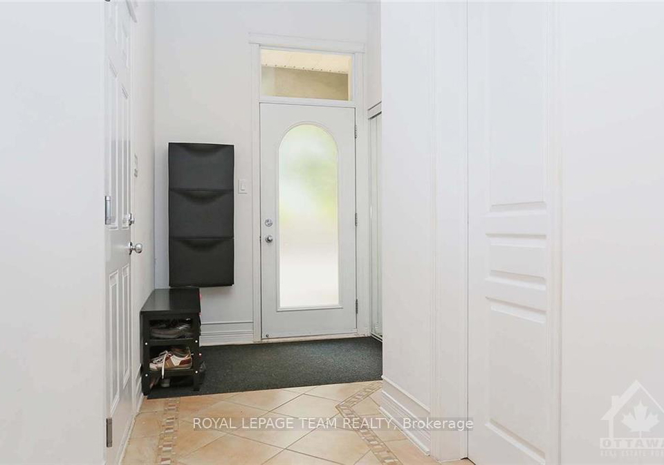 68-encore-private-ottawa-ontario-x13656722