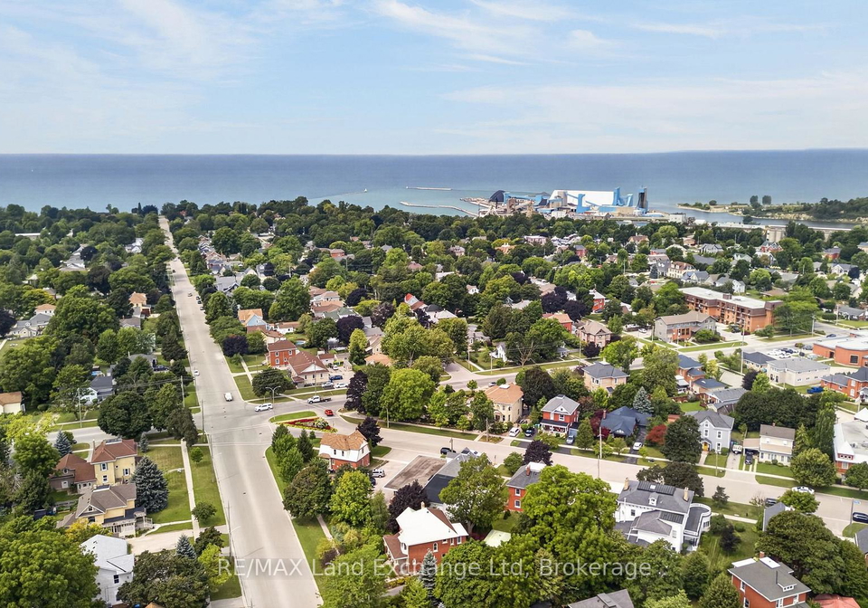 77-montreal-street-goderich-ontario-x13656798