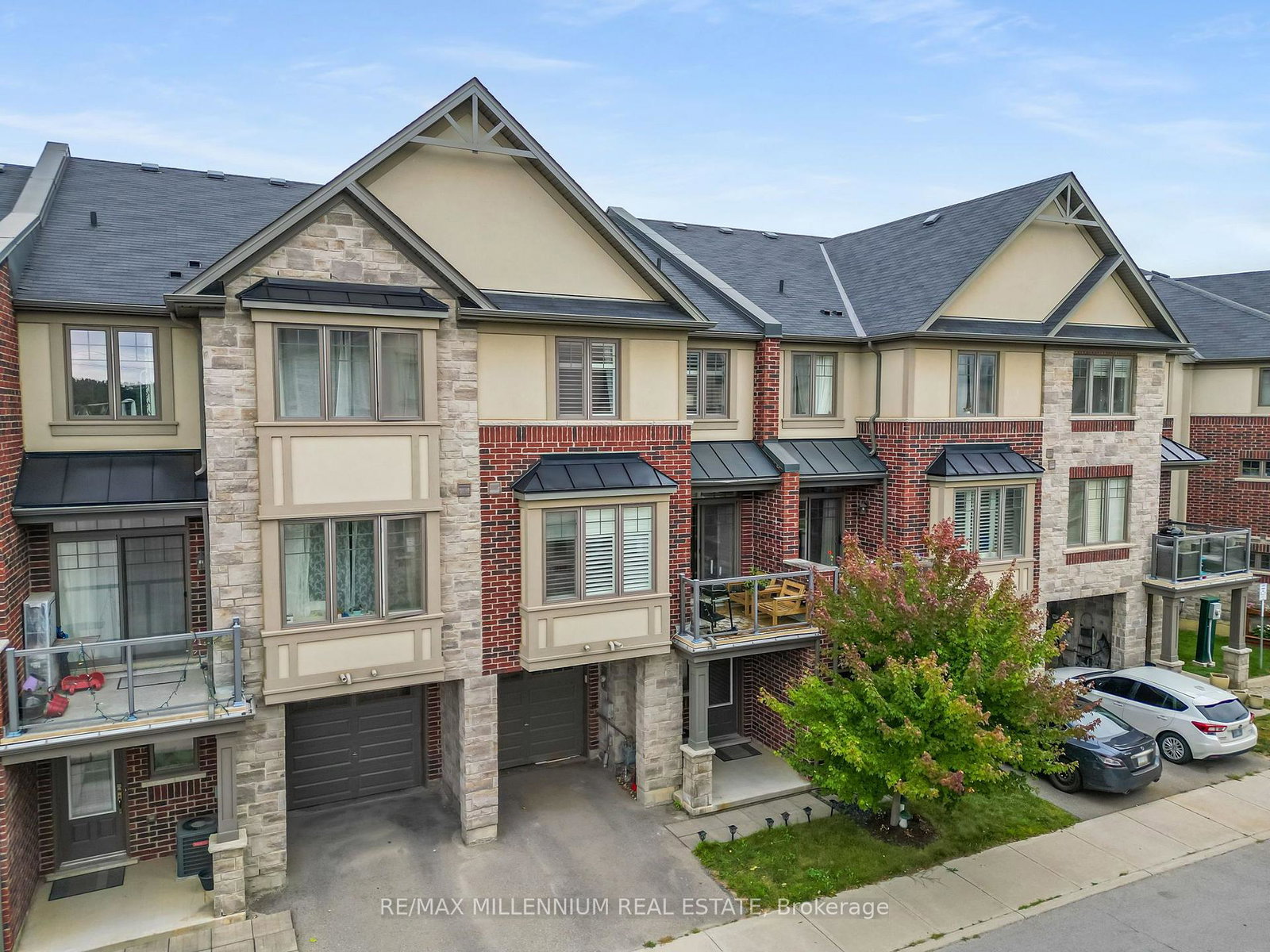 18-whaley-lane-hamilton-ontario-x13656866