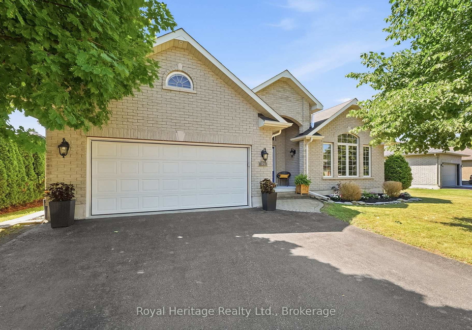 24-iroquois-avenue-brighton-ontario-x13656896