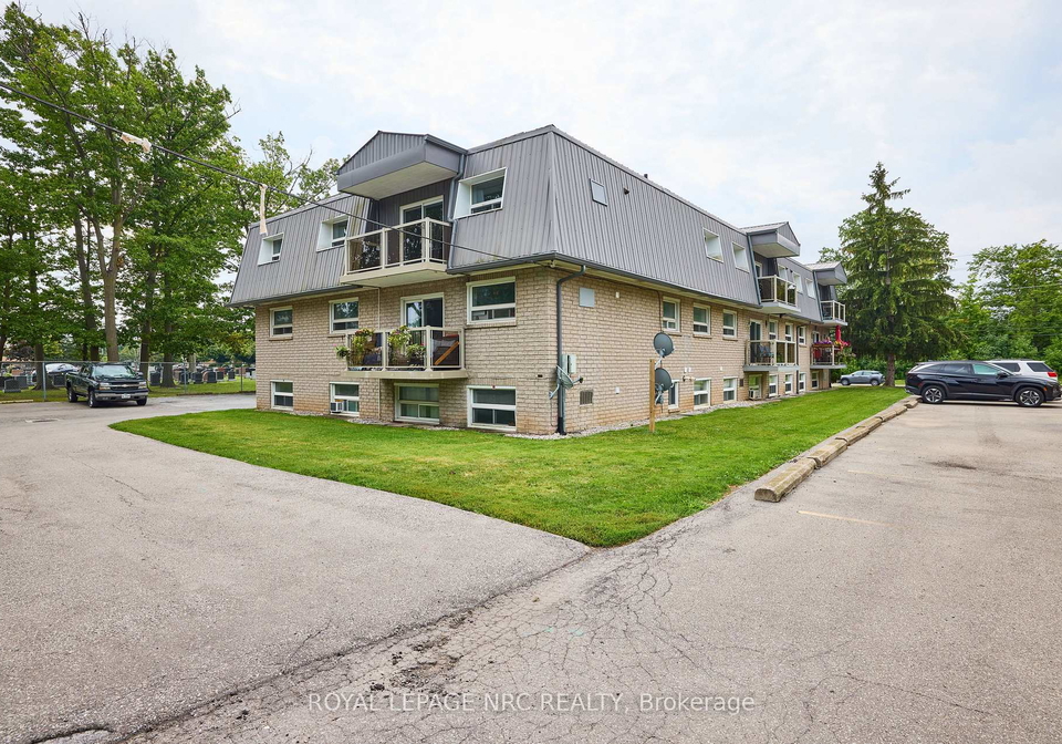 90-woodlawn-road-welland-ontario-x13656918