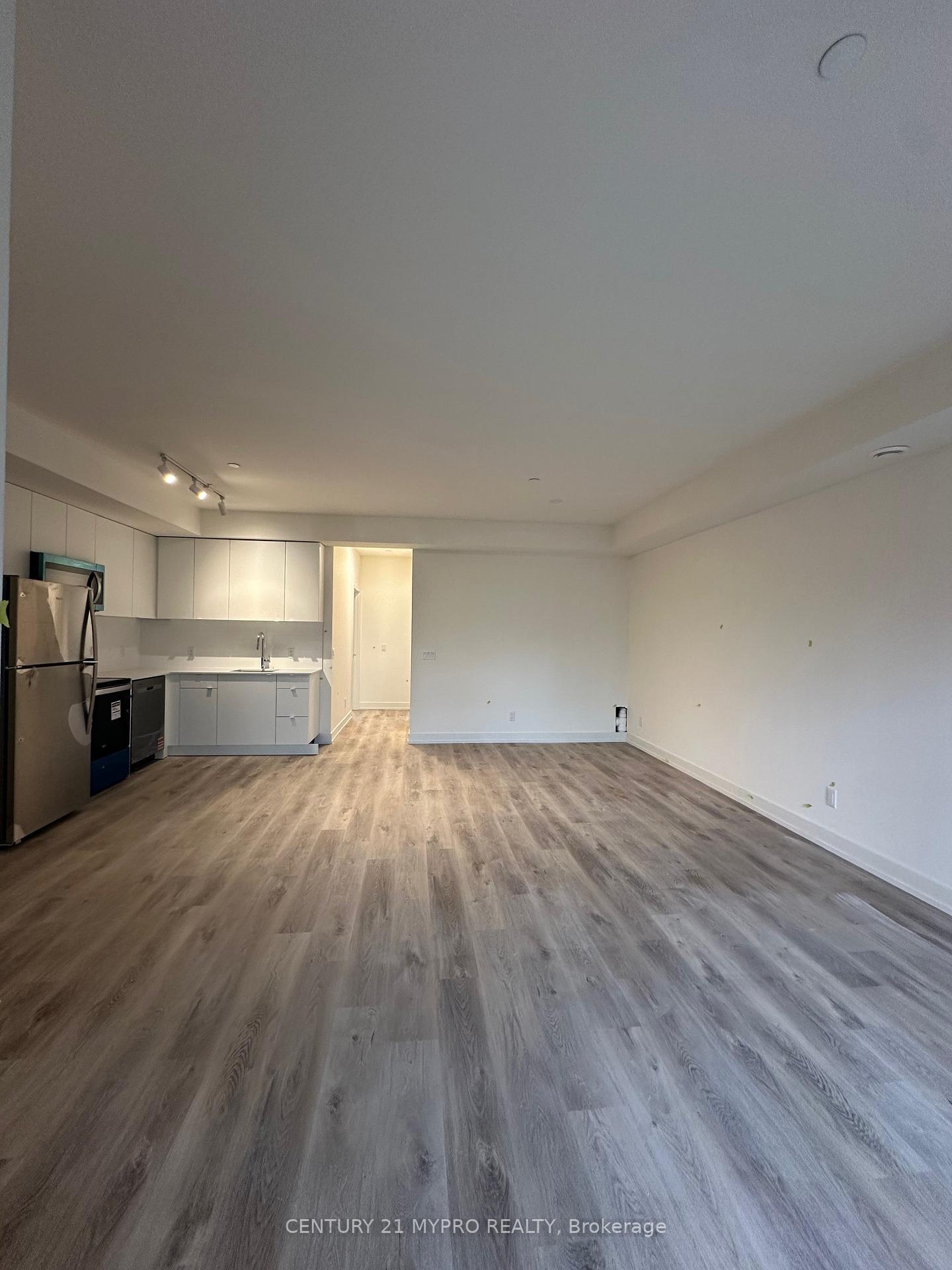 16-melbourne-avenue-st-catharines-ontario-x13657072
