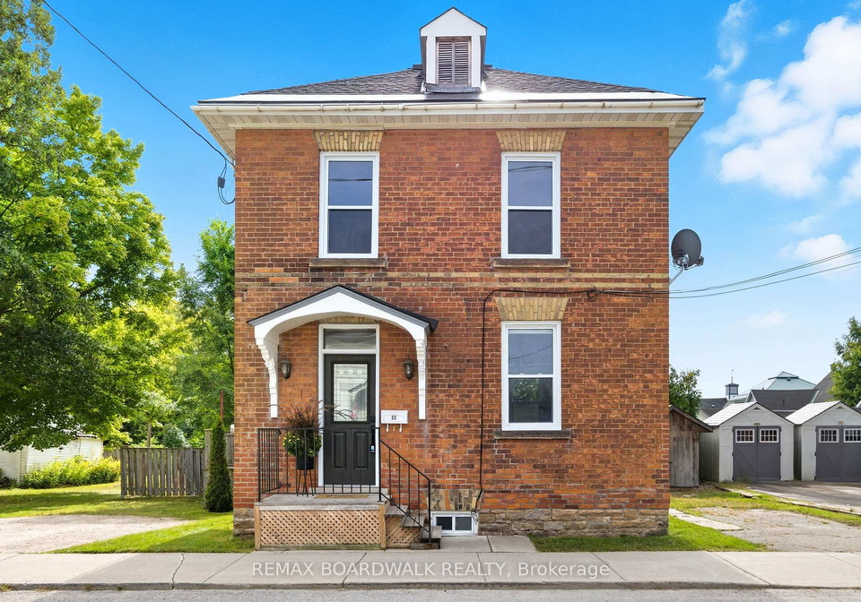 22-isabella-street-perth-ontario-x13657096