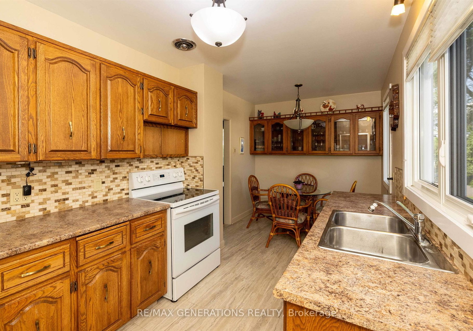 53-melvin-avenue-thunder-bay-ontario-x13657182