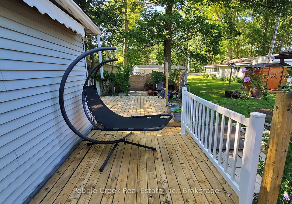 9951-northville-crescent-lambton-shores-ontario-x13657250