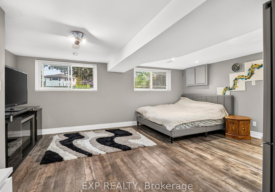 6450-caledonia-lower-street-niagara-falls-ontario-x13657278