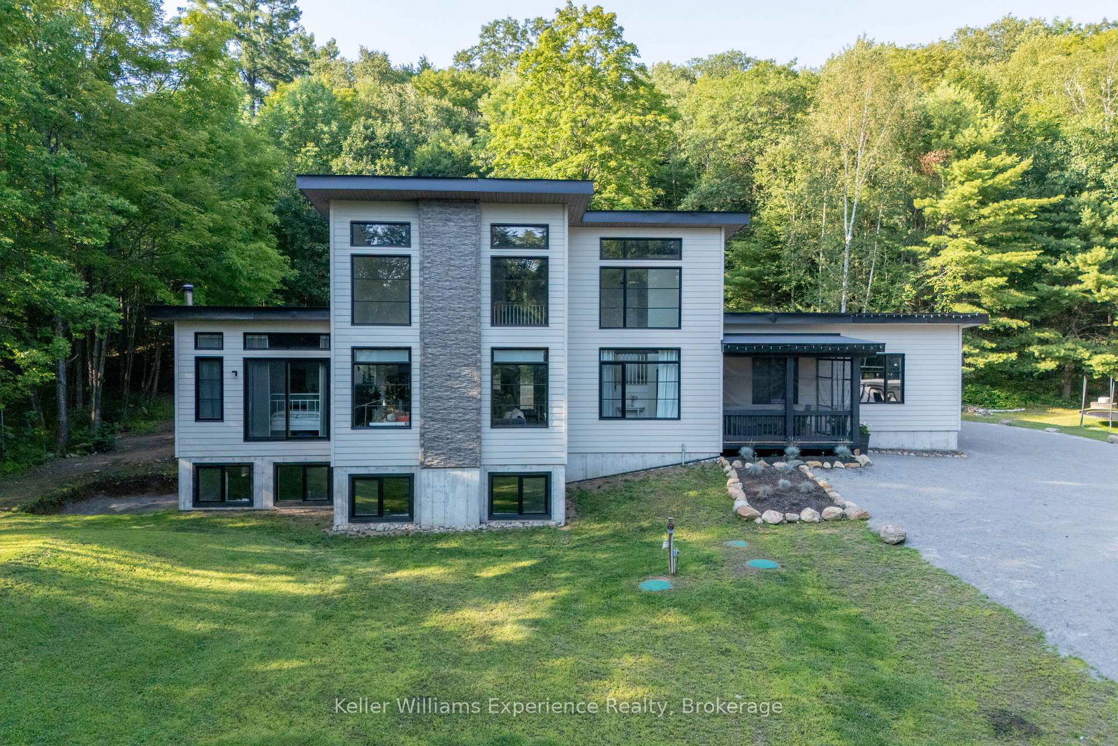 1739-fraserburg-road-bracebridge-ontario-x13657306