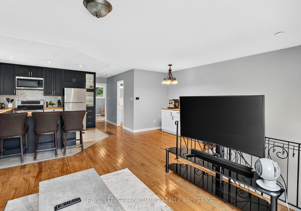 117-wycliffe-crescent-kingston-ontario-x13657414