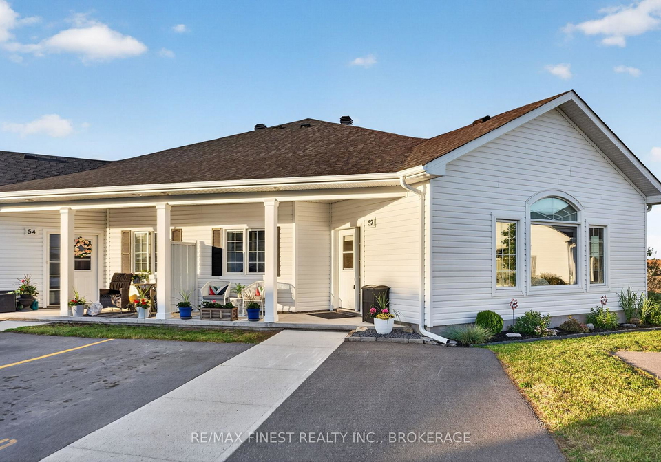 52-lowry-place-loyalist-ontario-x13657574
