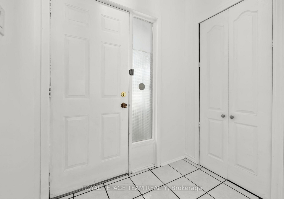 81-rueter-street-ottawa-ontario-x13657596