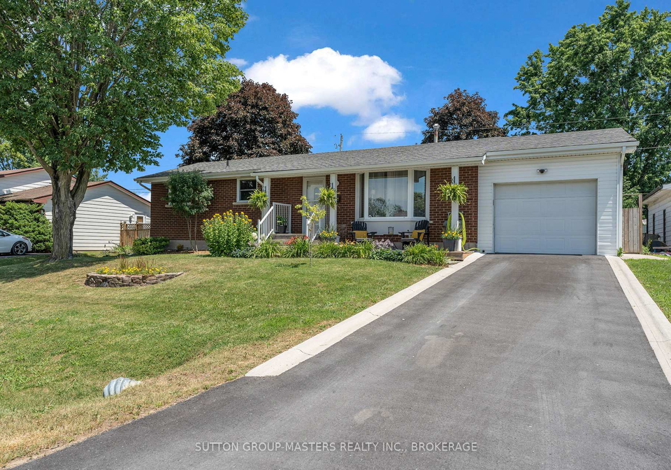 11-chesterfield-drive-loyalist-ontario-x13657624