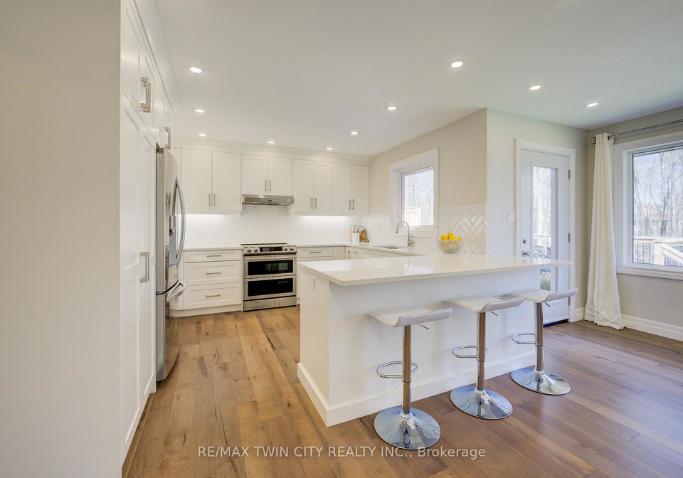 439-northlake-drive-waterloo-ontario-x13657670