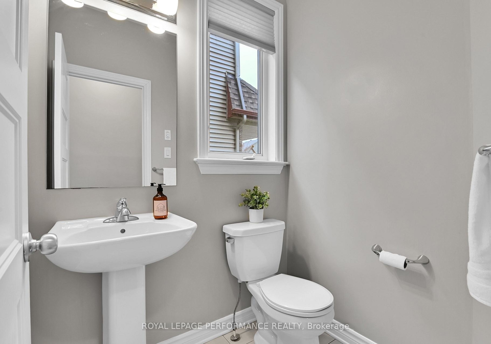 322-fergus-crescent-ottawa-ontario-x13657692