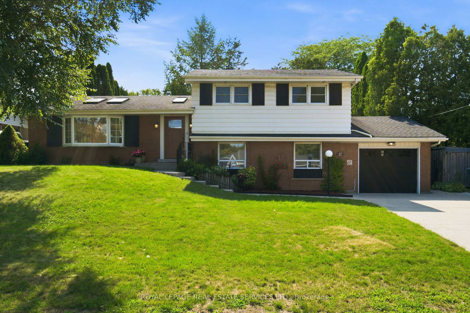 17-lynndale-drive-hamilton-ontario-x13657784