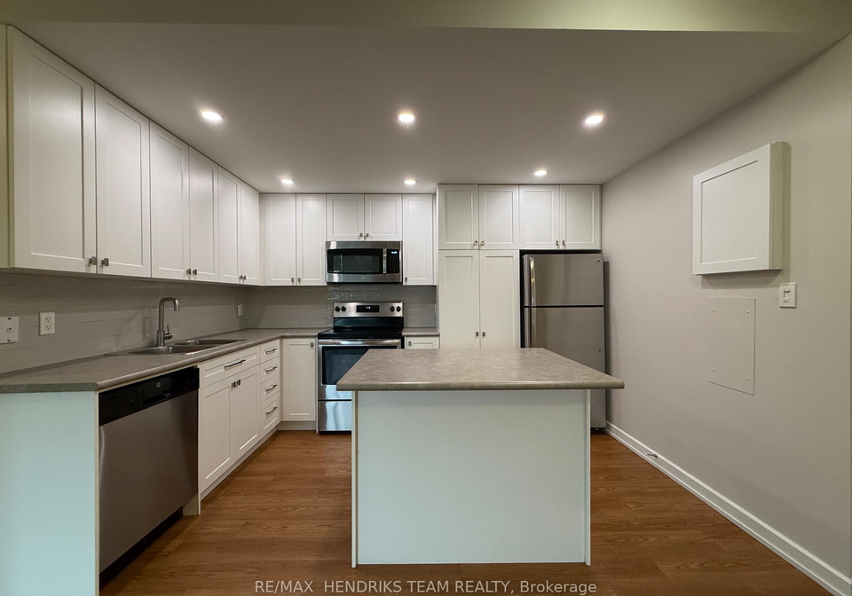 234-oakdale-avenue-st-catharines-ontario-x13657820