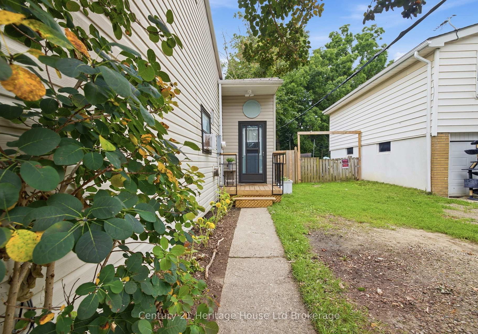 674-hayball-street-woodstock-ontario-x13657836