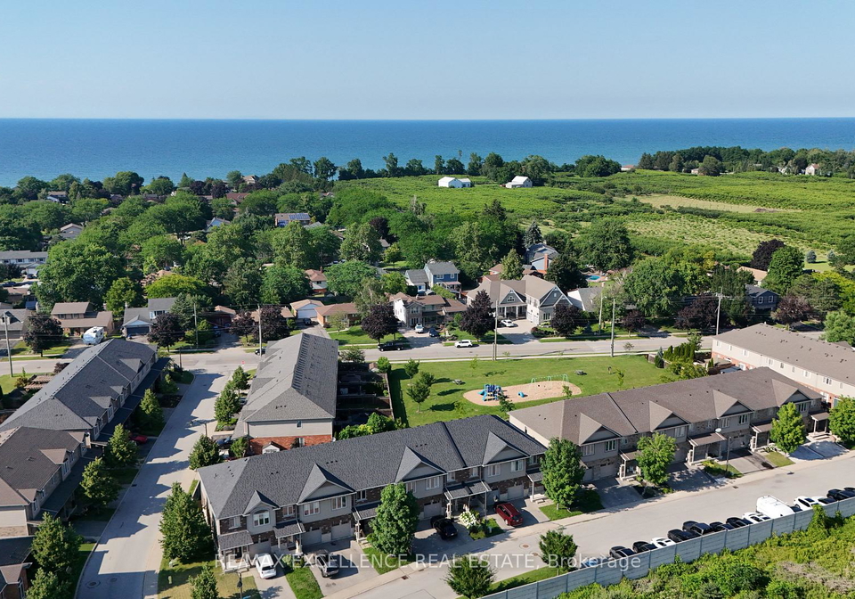 380-lake-street-grimsby-ontario-x13657866