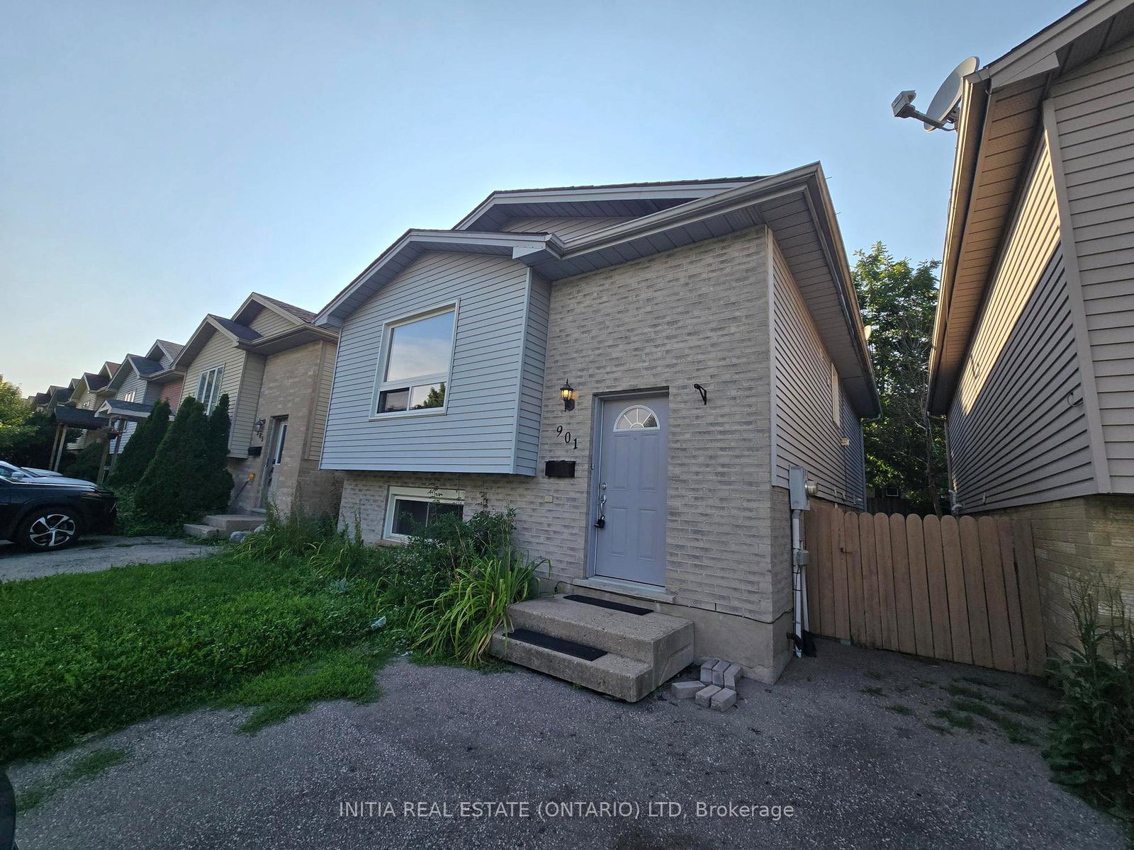 901-lawson-road-london-north-ontario-x13657990
