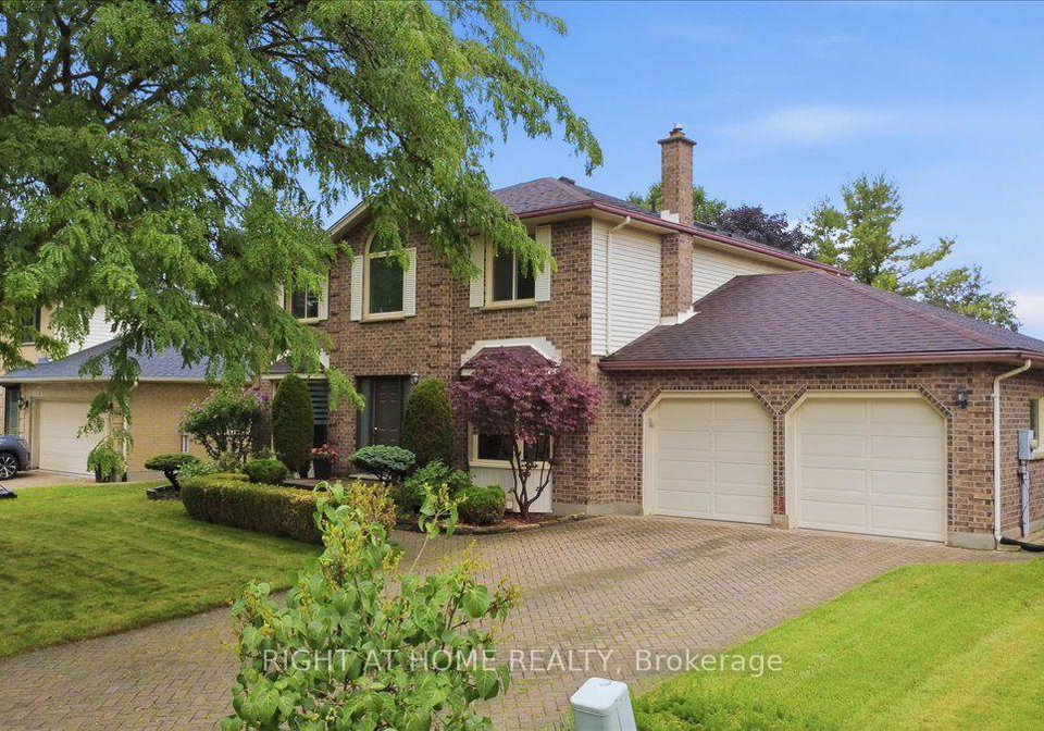 7046-diane-crescent-london-south-ontario-x13657994