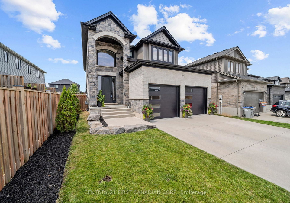 15-nicholson-street-middlesex-centre-ontario-x13658120