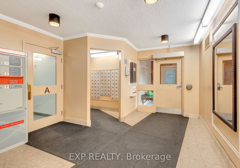 270-lorry-greenberg-drive-ottawa-ontario-x13658194