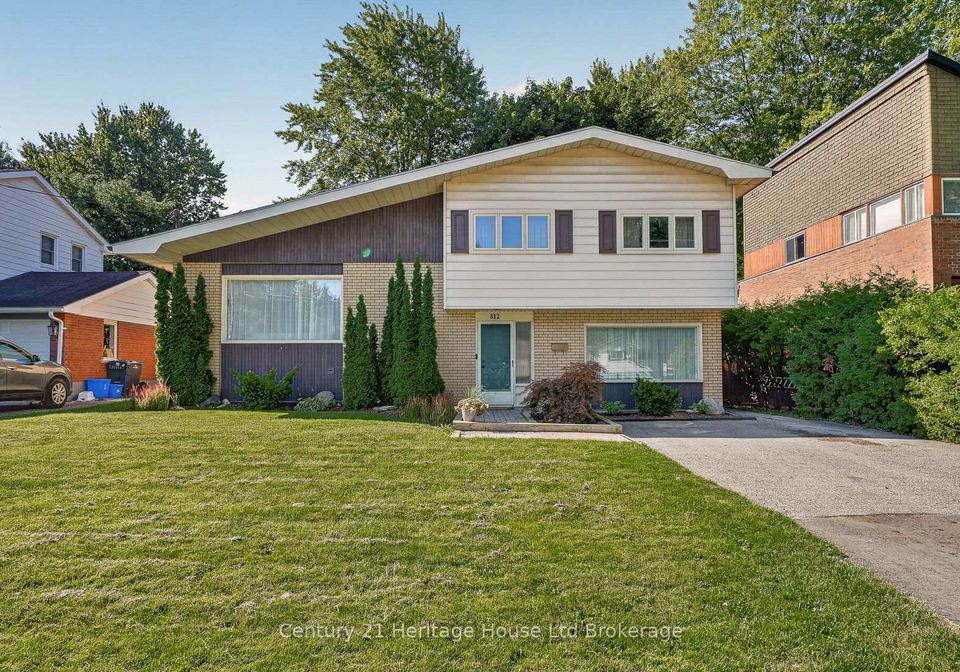 812-hughson-street-woodstock-ontario-x13658200