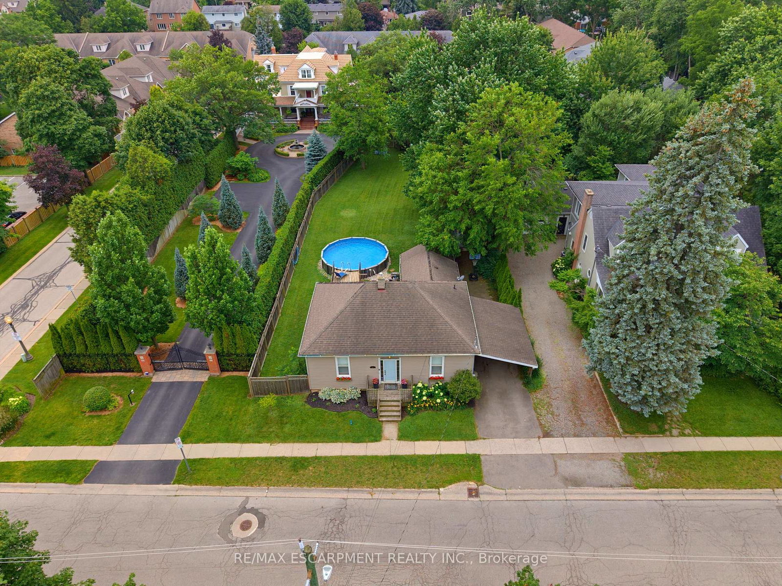 57-main-street-n-hamilton-ontario-x13658298