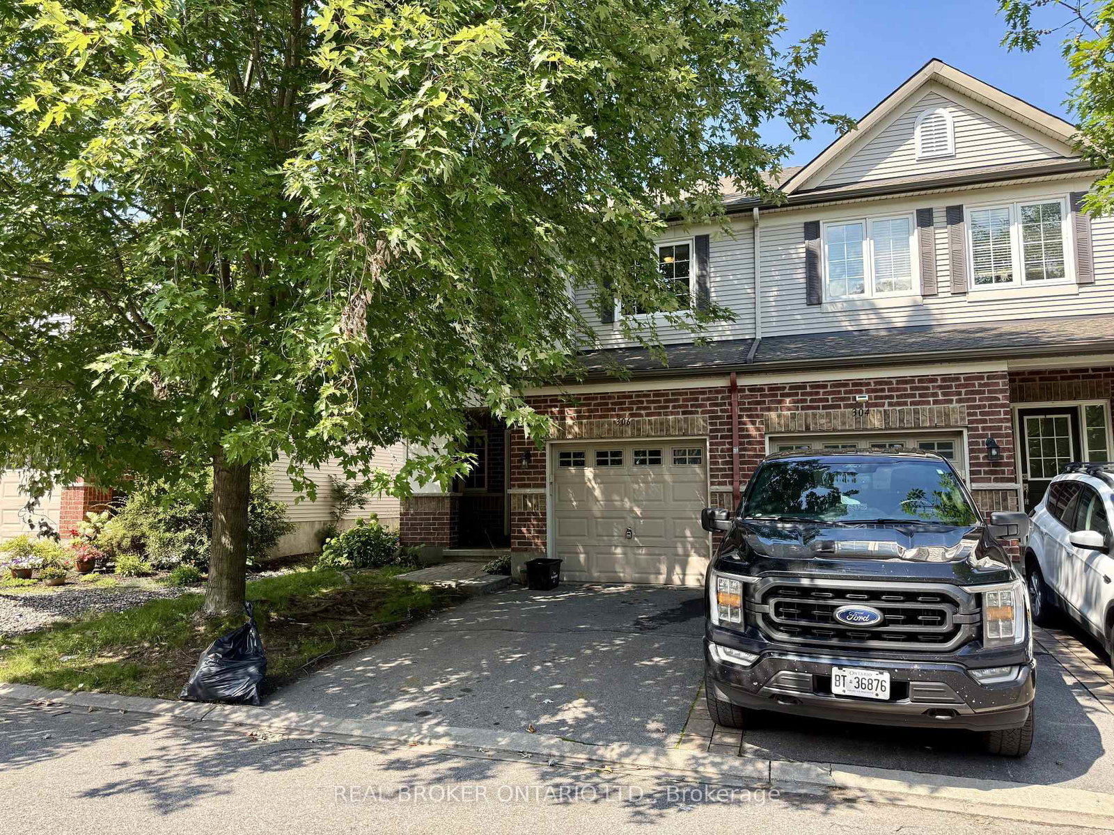 306-aldworth-private-ottawa-ontario-x13658358