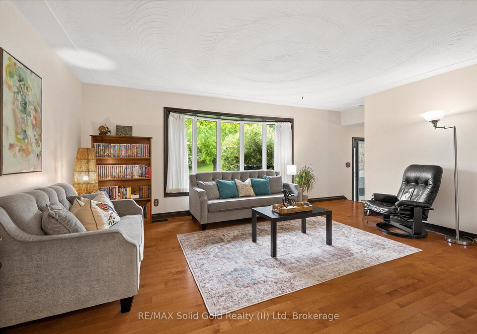 8-perin-place-waterloo-ontario-x13658410