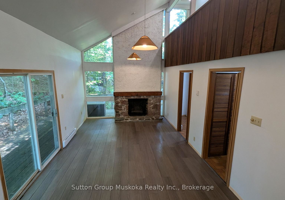 213-woodland-drive-huntsville-ontario-x13658412