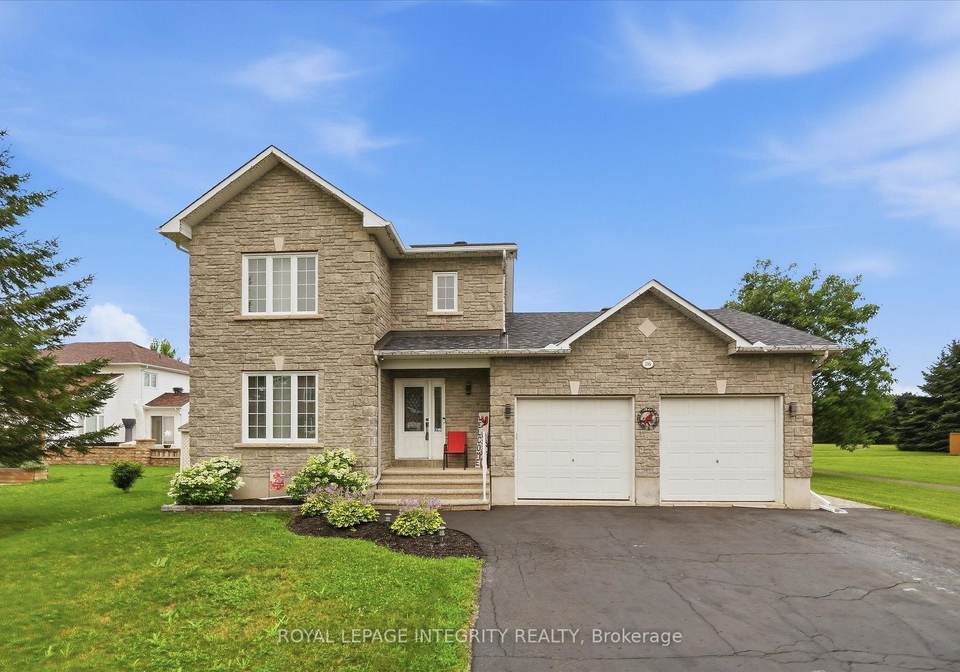 36-frontenac-boulevard-russell-ontario-x13658508