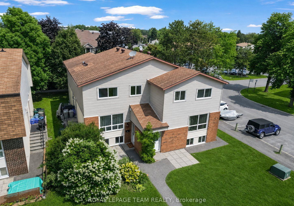 38a-forester-crescent-ottawa-ontario-x13658640