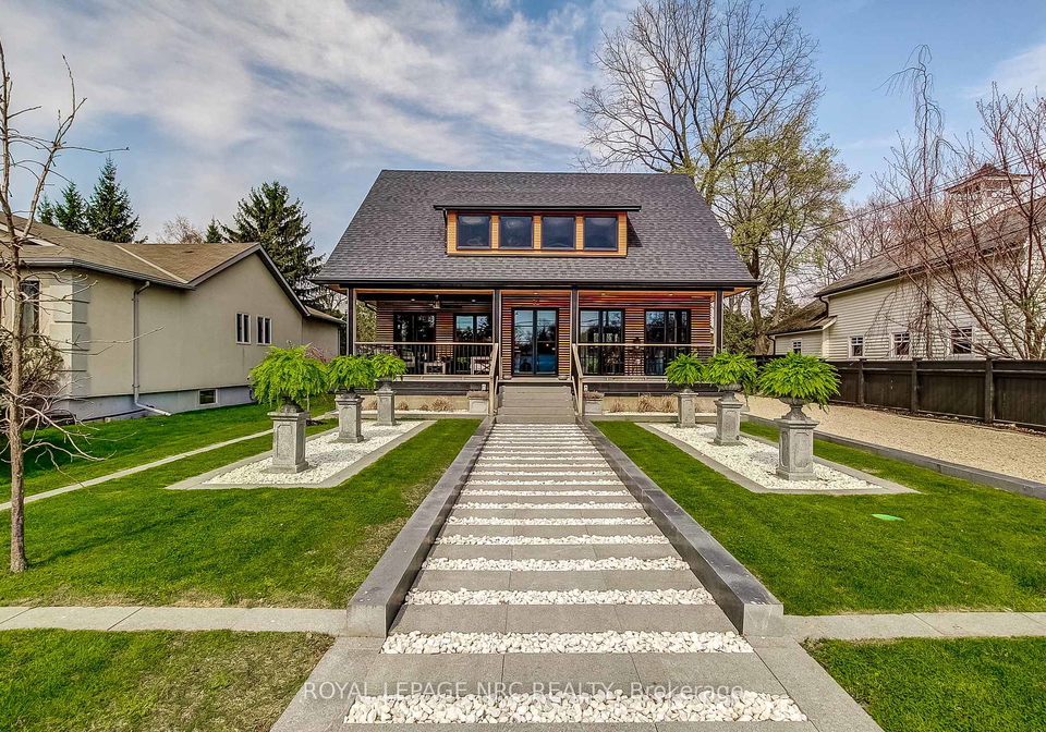 33-gage-street-niagara-on-the-lake-ontario-x13658674
