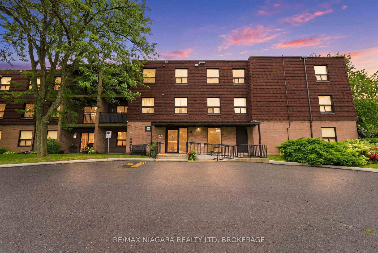 4209-hixon-street-lincoln-ontario-x13658848