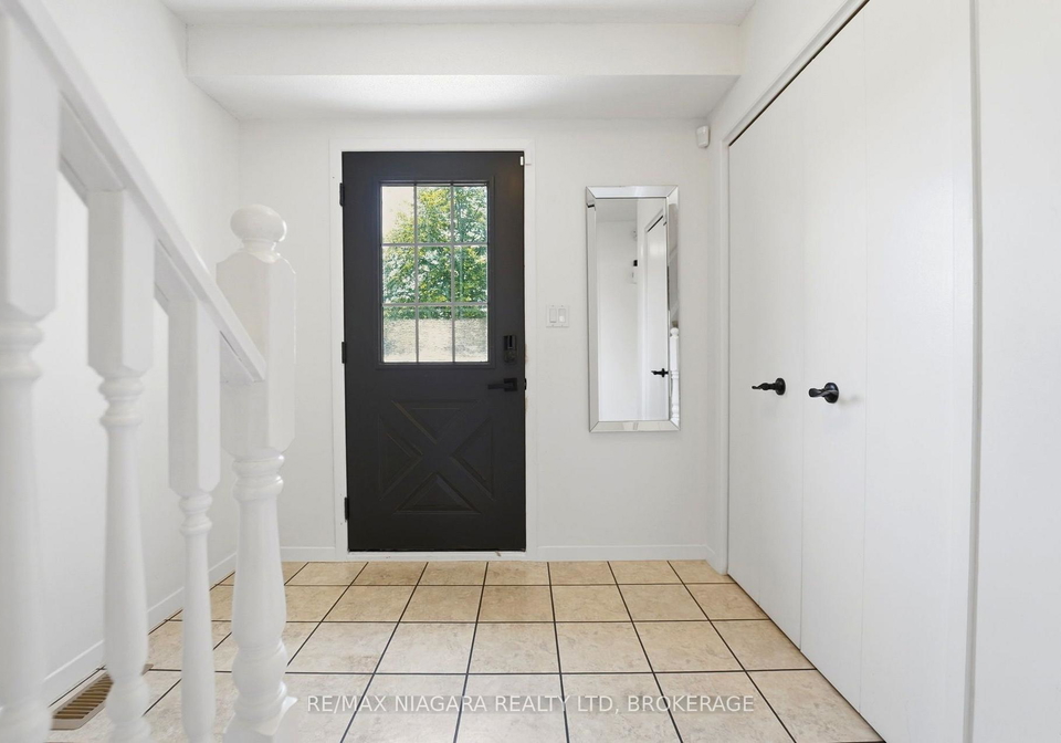 5735-deerbrook-street-niagara-falls-ontario-x13658876
