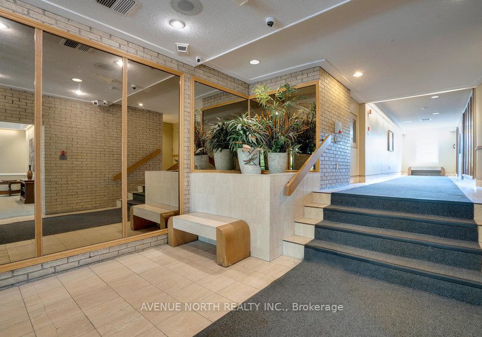 1100-ambleside-drive-ottawa-ontario-x13658930