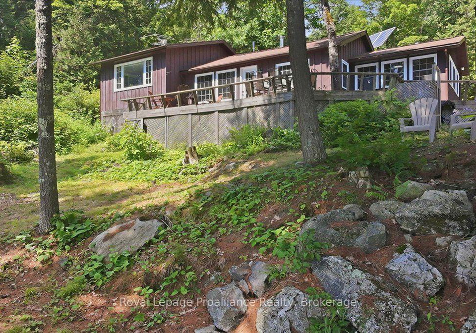 146-skootamatta-lake-addington-highlands-ontario-x13658932