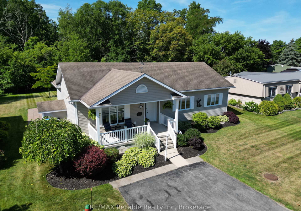 347-shannon-boulevard-south-huron-ontario-x13658974