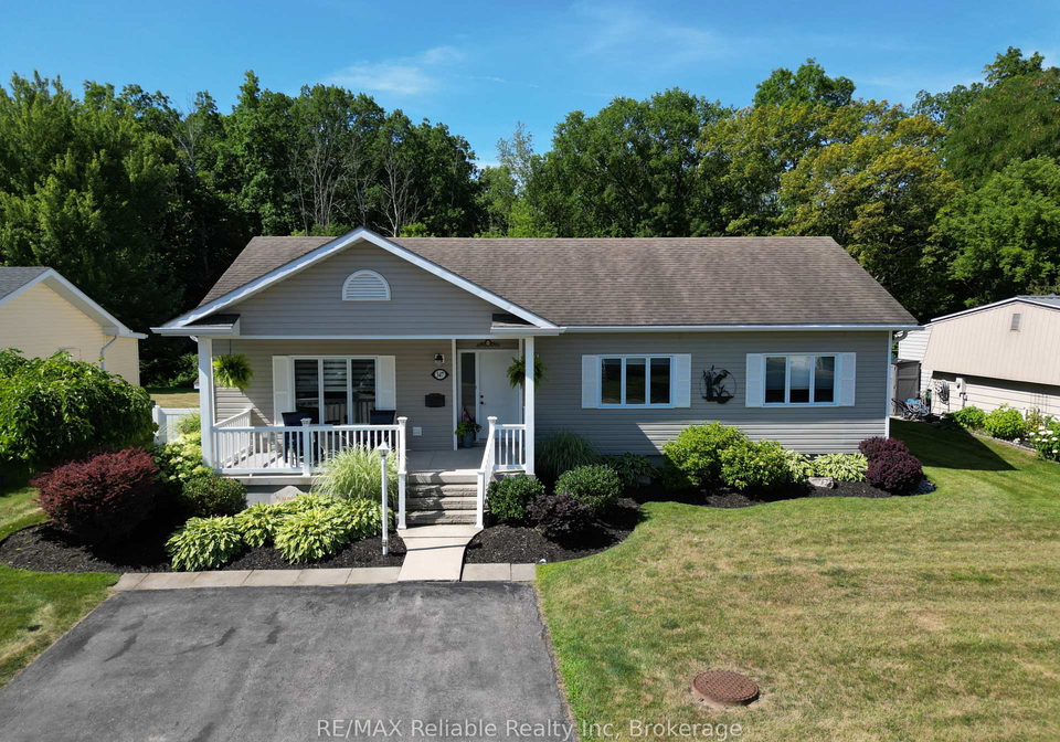 347-shannon-boulevard-south-huron-ontario-x13658974