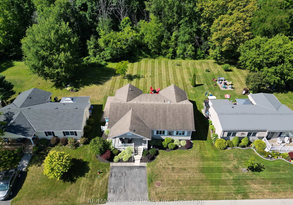 347-shannon-boulevard-south-huron-ontario-x13658974