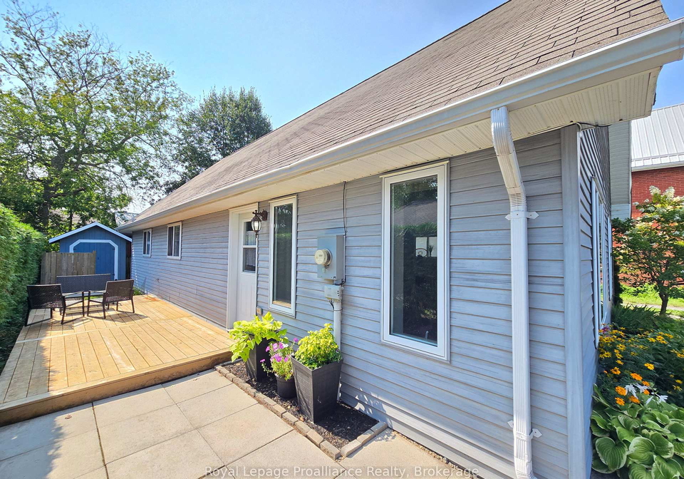 48-south-george-street-belleville-ontario-x13658982