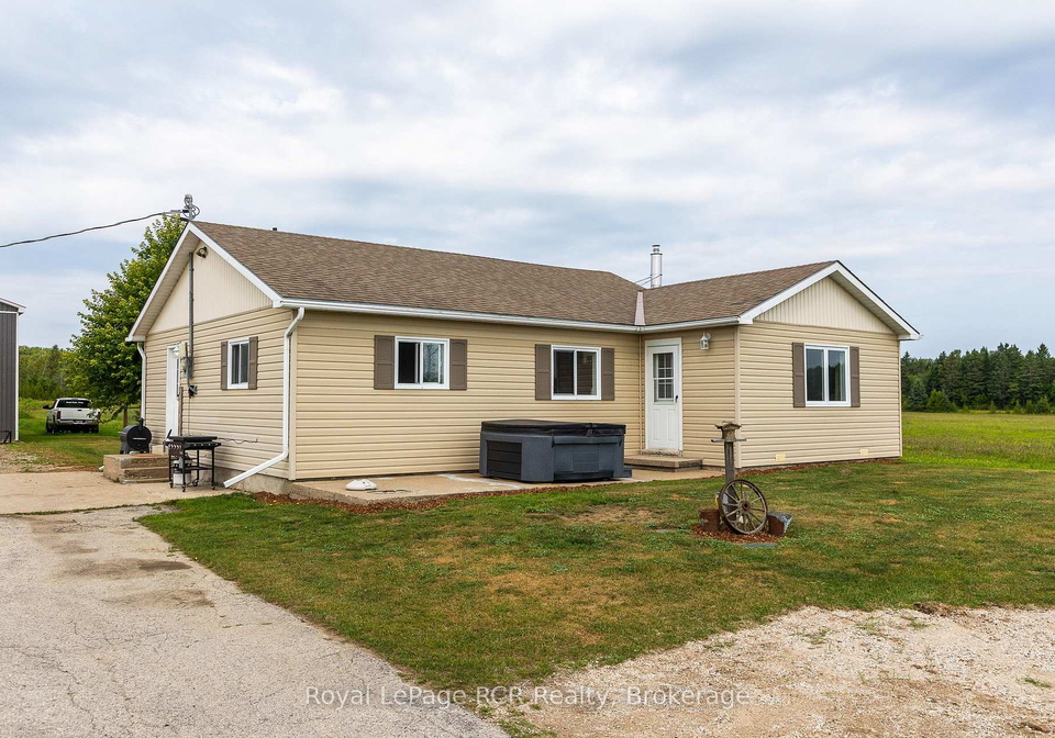 1519-west-road-northern-bruce-peninsula-ontario-x13659100