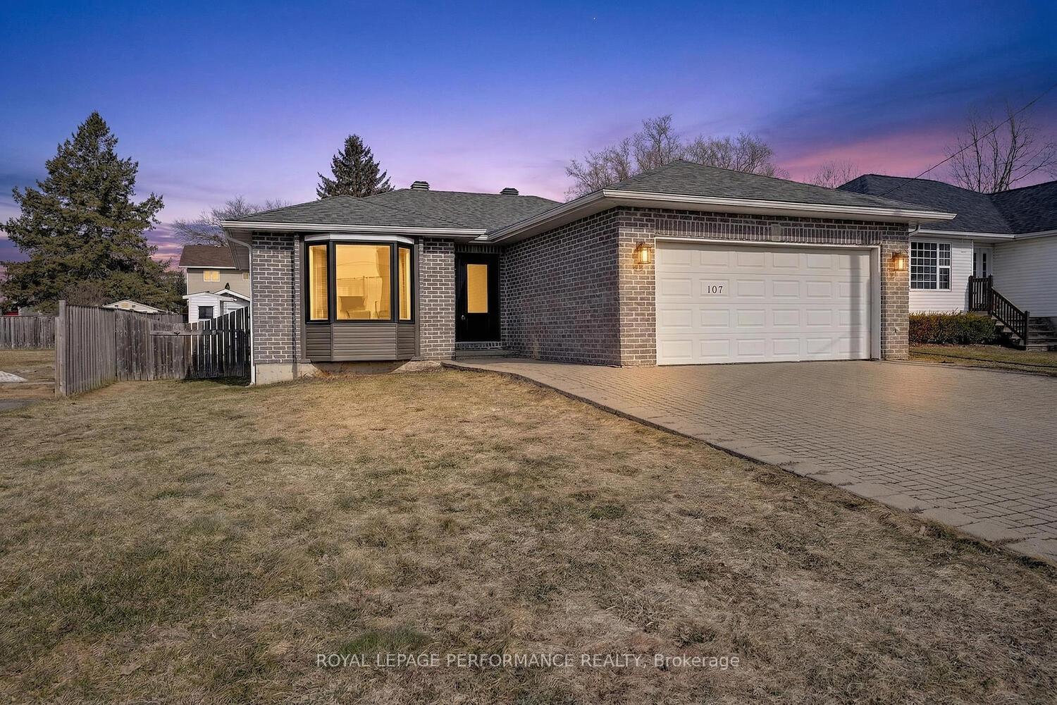 107-lorne-street-smiths-falls-ontario-x13659208