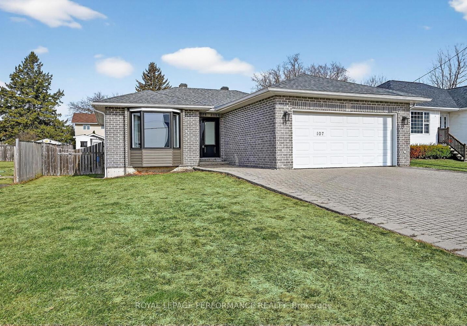107-lorne-street-smiths-falls-ontario-x13659208
