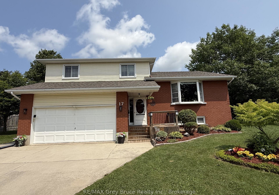 17-armstrong-crescent-grey-highlands-ontario-x13659272