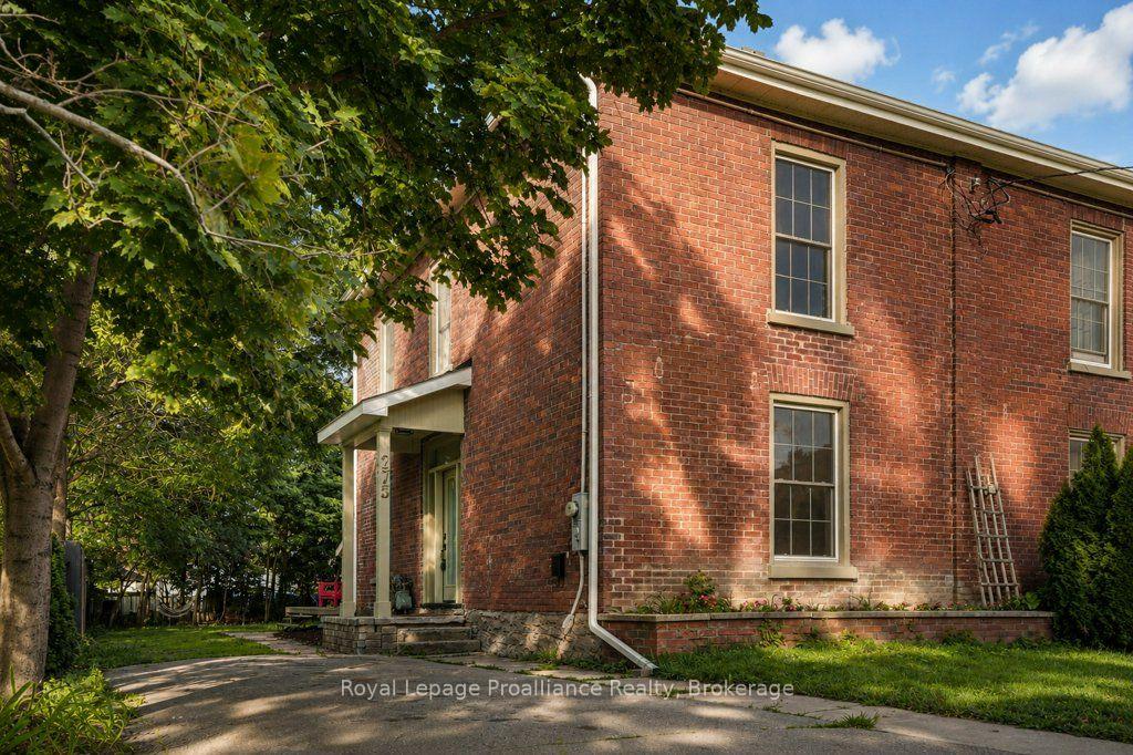 275-charles-street-belleville-ontario-x13659310