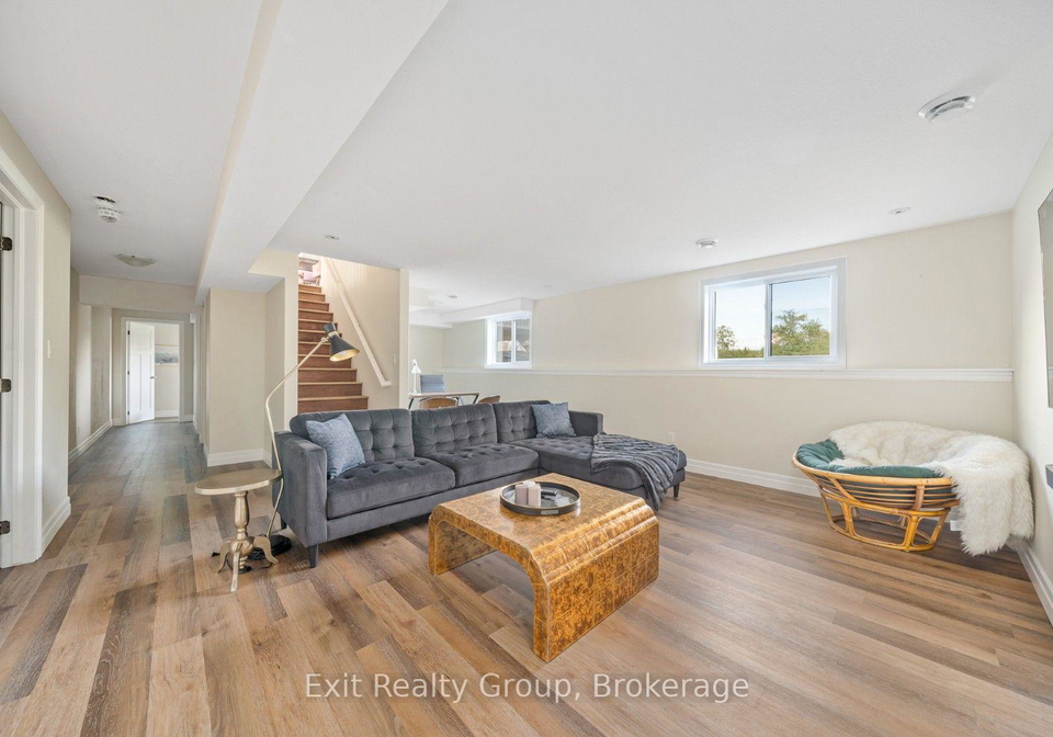 20858-loyalist-parkway-prince-edward-county-ontario-x13659314