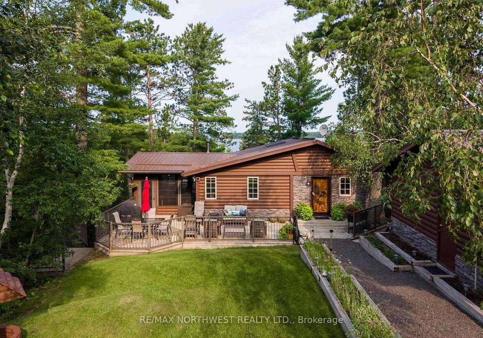 3-branch-road-16a-kenora-remote-area-ontario-x13659438