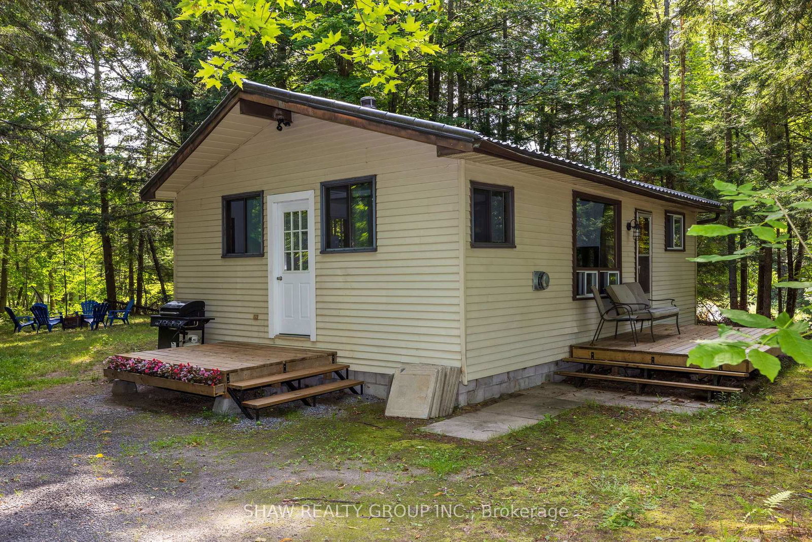 69-north-drive-huntsville-ontario-x13659562
