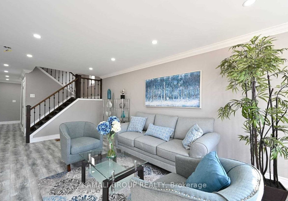 39-walter-avenue-s-hamilton-ontario-x13659566